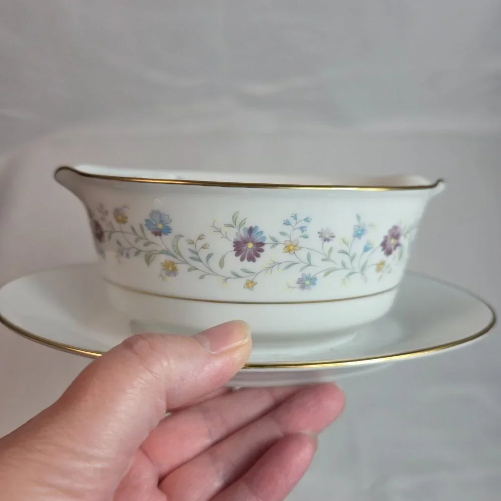 Noritake Longwood #2485 Gravy Boat with Underplate Purple, Blue & Yellow Flowers